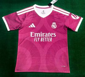 Real Madrid New season Away pin 2026/27