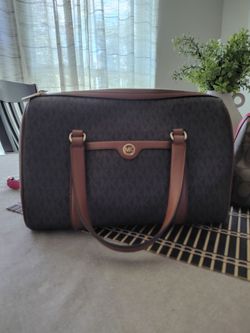 Michael Kors Jet Set Travel Medium