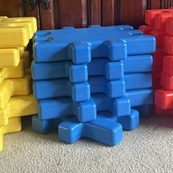 17 Count Waffle Building Blocks