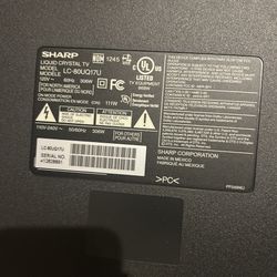 Sharp Aquos Quattron + 80’ TV