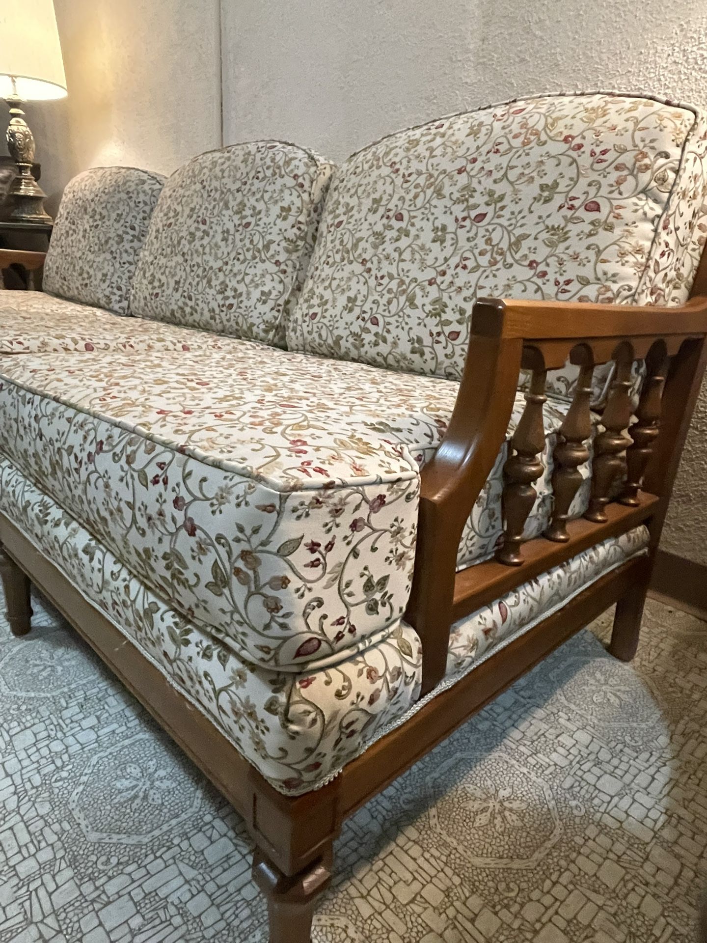 Floral Antique Couch Mint Condition