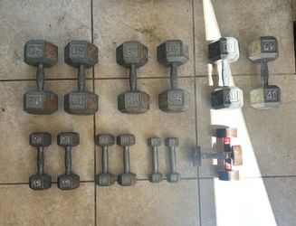 Dumbbell Set – 5lb to 50lb