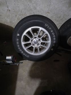 Jeep grand cherokee rims originals
