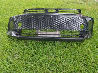 2025 Toyota Crow OEM Front lower bumper cover