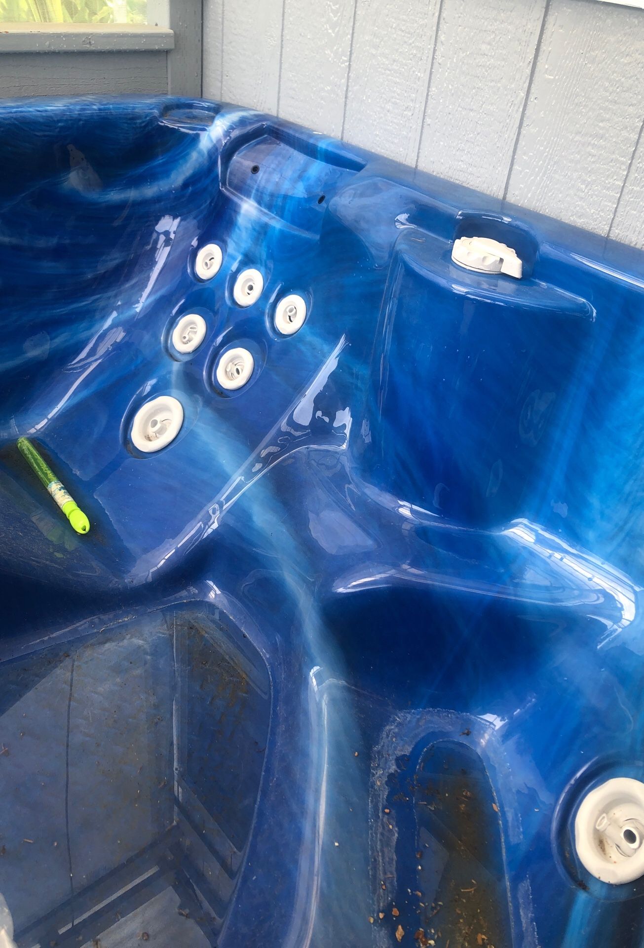 Hot tub for Sale in WA OfferUp