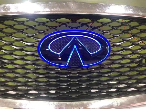 Infiniti Q70 RGB Emblem