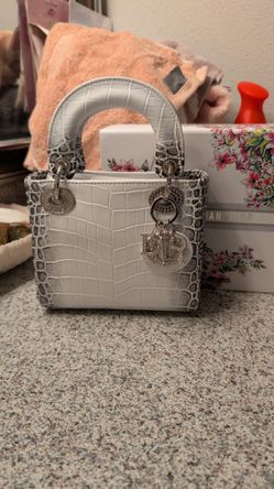 Himalayan Dior Diamond Bag