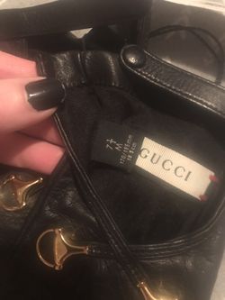 Gucci women’s gloves