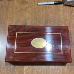 Jewelry box