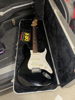 1987 Fender Stratocaster Plus