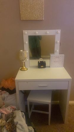 Amazon White Vanity Desk with Stool