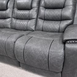 Modern Gray Reclining Couch – USB & Power Recline