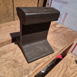 Small Piece Of Railroad Track Anvil Jeweler’s Watchmaker Mini Hobby Shop Garage Tools Tooling Tool