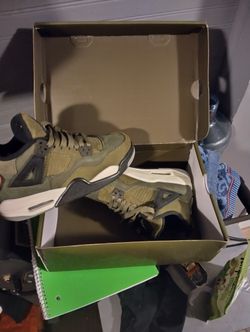 Jordan 4 Olive Green Used One Time