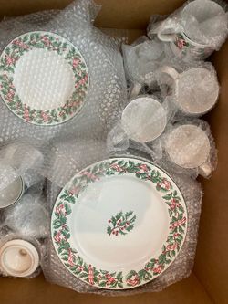 Vintage Christmas place setting