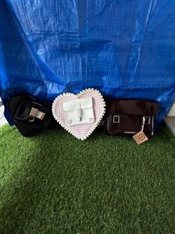 Dr.martens purse