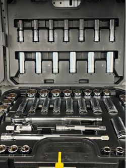 Silver eagle tool box 57pc