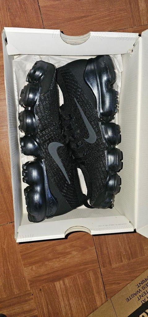 W AIR VAPORMAX
