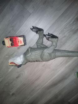 Jurassic world HUGE T-Rex and Jurassic Park jeep