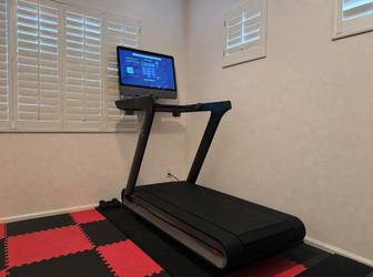 Peloton Tread+ | Low Hours | Latest Gen Screen | 1 Owner