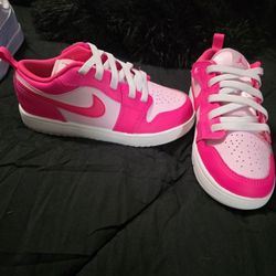 Girls Shoes 