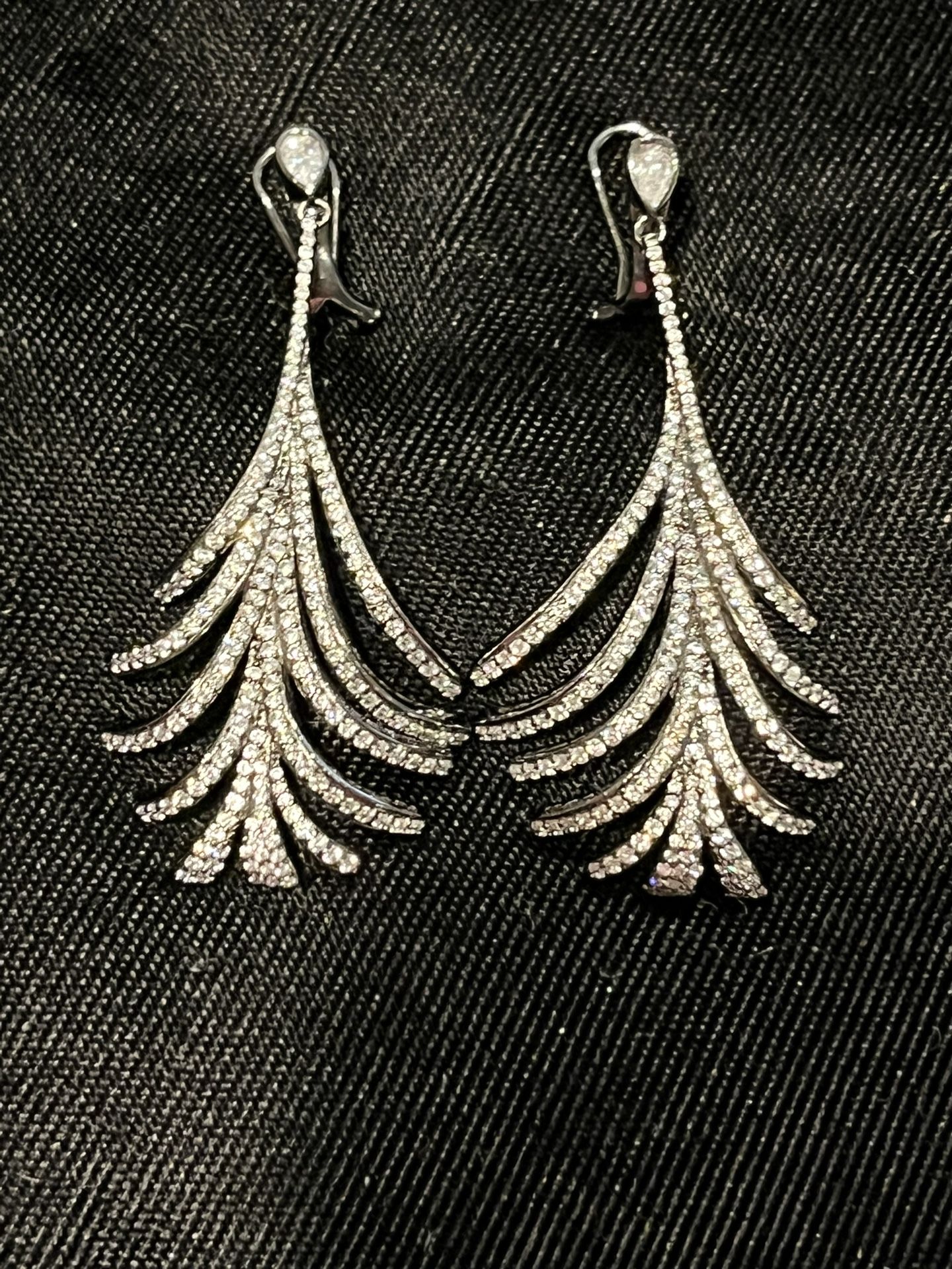 White Sapphire Silver Feather Designed Earrings  Quality 