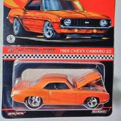 Hot Wheels RLC 69 Camaro SS Ghost Flames 