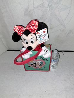 16" Tall Minnie Mouse In A Valentine Gift Bag (Is A 1 Piece Valentine Decor Item)