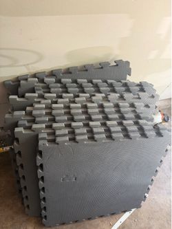 Floor foam