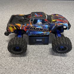 Traxxas Maxx 4S Brushless 1/10 Scale Truck w/ TQi Radio