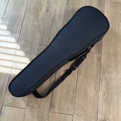 Skylark Full- Size 4/4 Violin With Bow And Case. Very Condition $100 