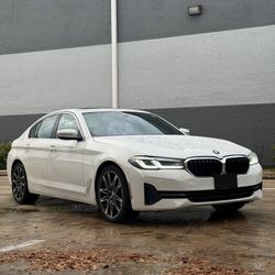 2021 BMW 530iX 