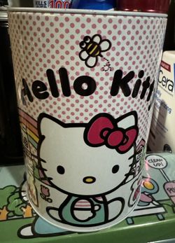 Hello Kitty Bank 