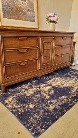 ELEGANT MID CENTURY THOMASVILLE DRESSER 