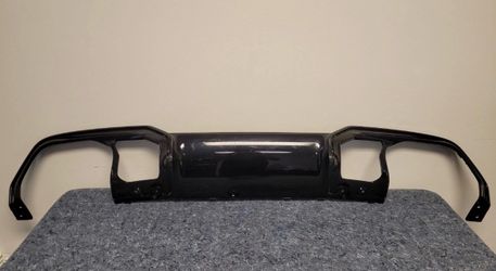 2019 2020 2021 2022 2023 BMW M8 F91 F92 F93 REAR BUMPER LOWER DIFFUSER OEM