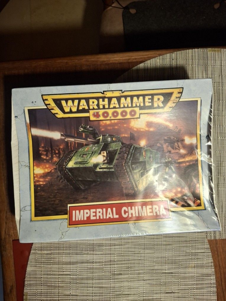 Warhammer 40K - IMPERIAL CHIMERA Tank
