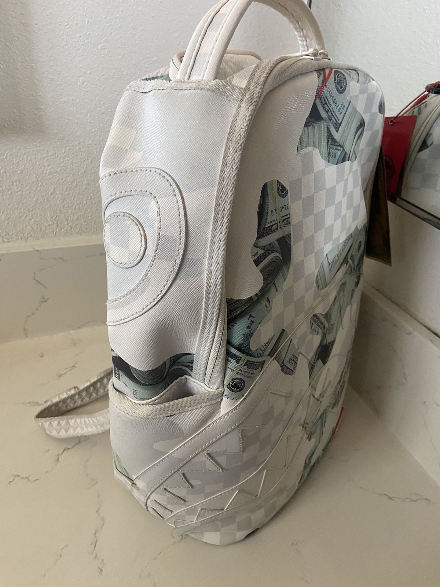 Sprayground Backpack Send best offer