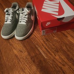 Mens Nike Tennis Shoes 