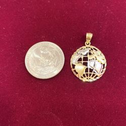 10 K Y Gold Globe Charm 