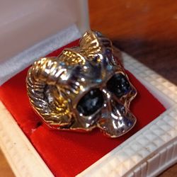 Skull With Horns Ring