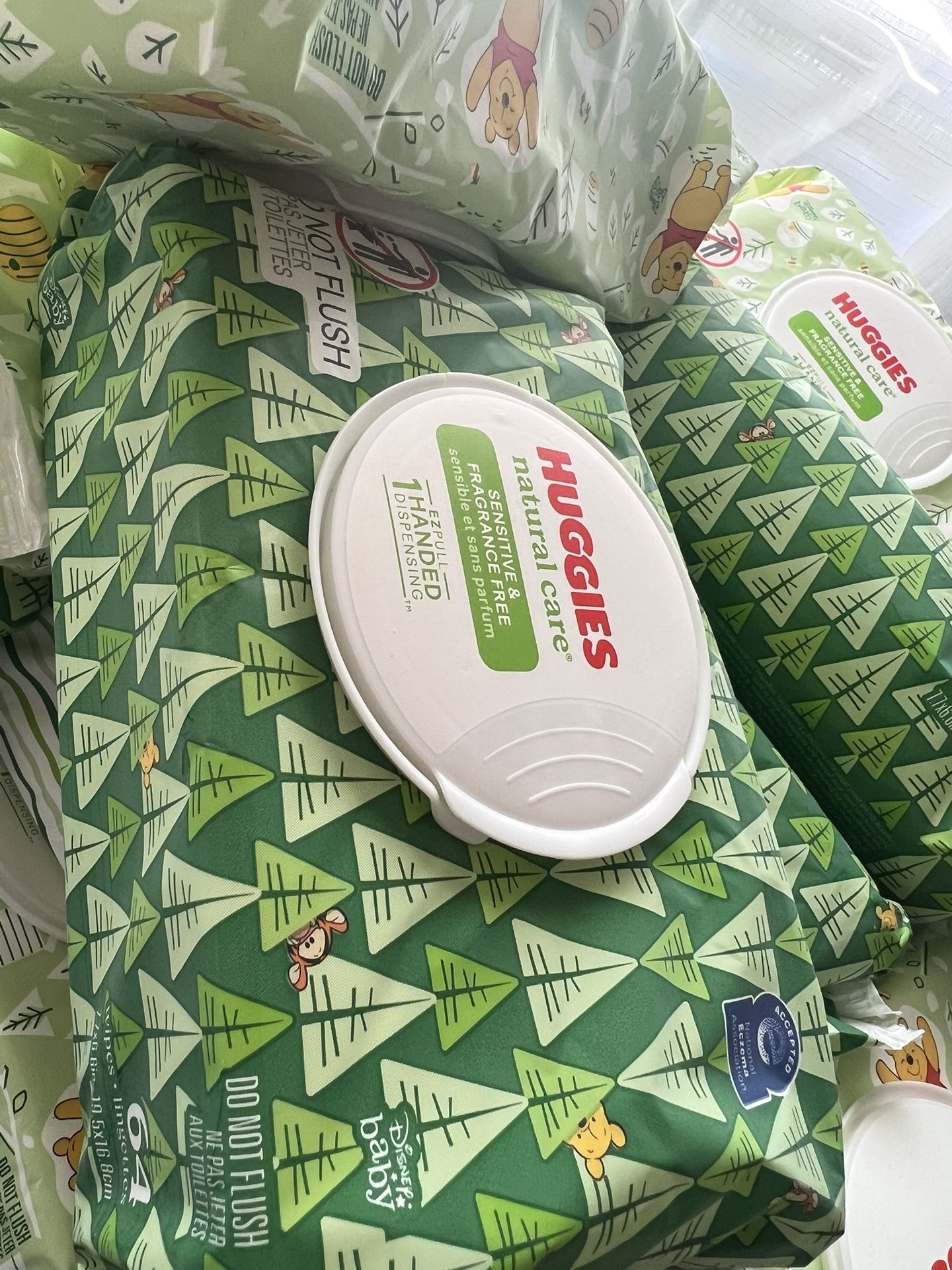 Brand New !!! Huggies Natural Care Wipes