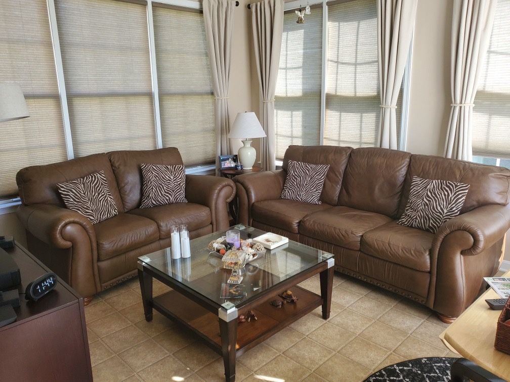 Leather Sofa And Loveseat 