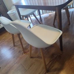 Kitchen Table 