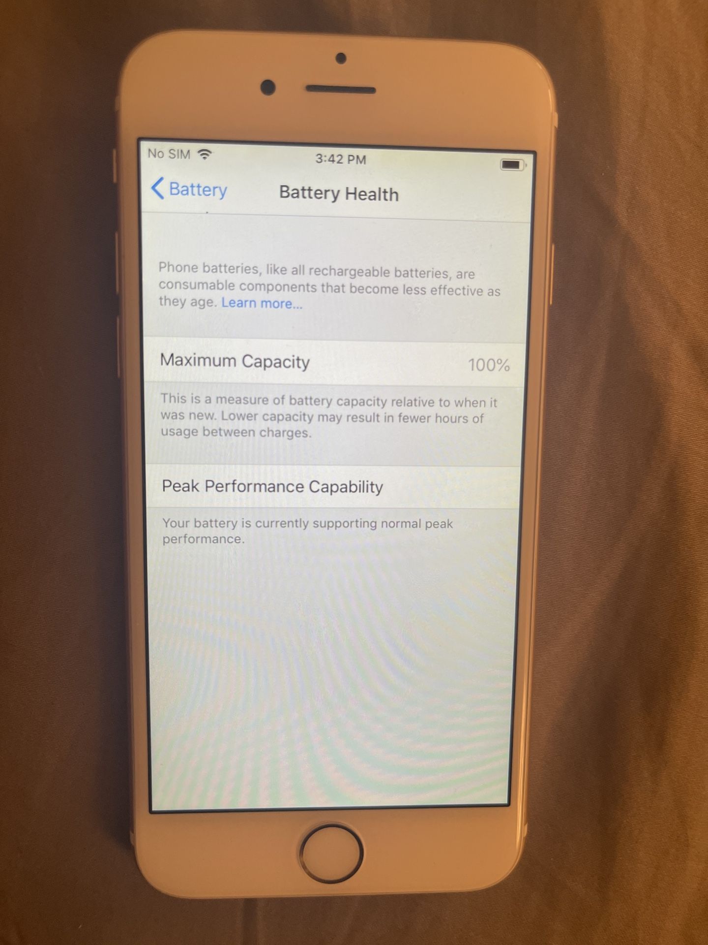 New Condition iPhone 128 gb Gold Fully Unlocked battery health