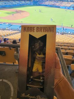 Kobe Bobblehead 8/8