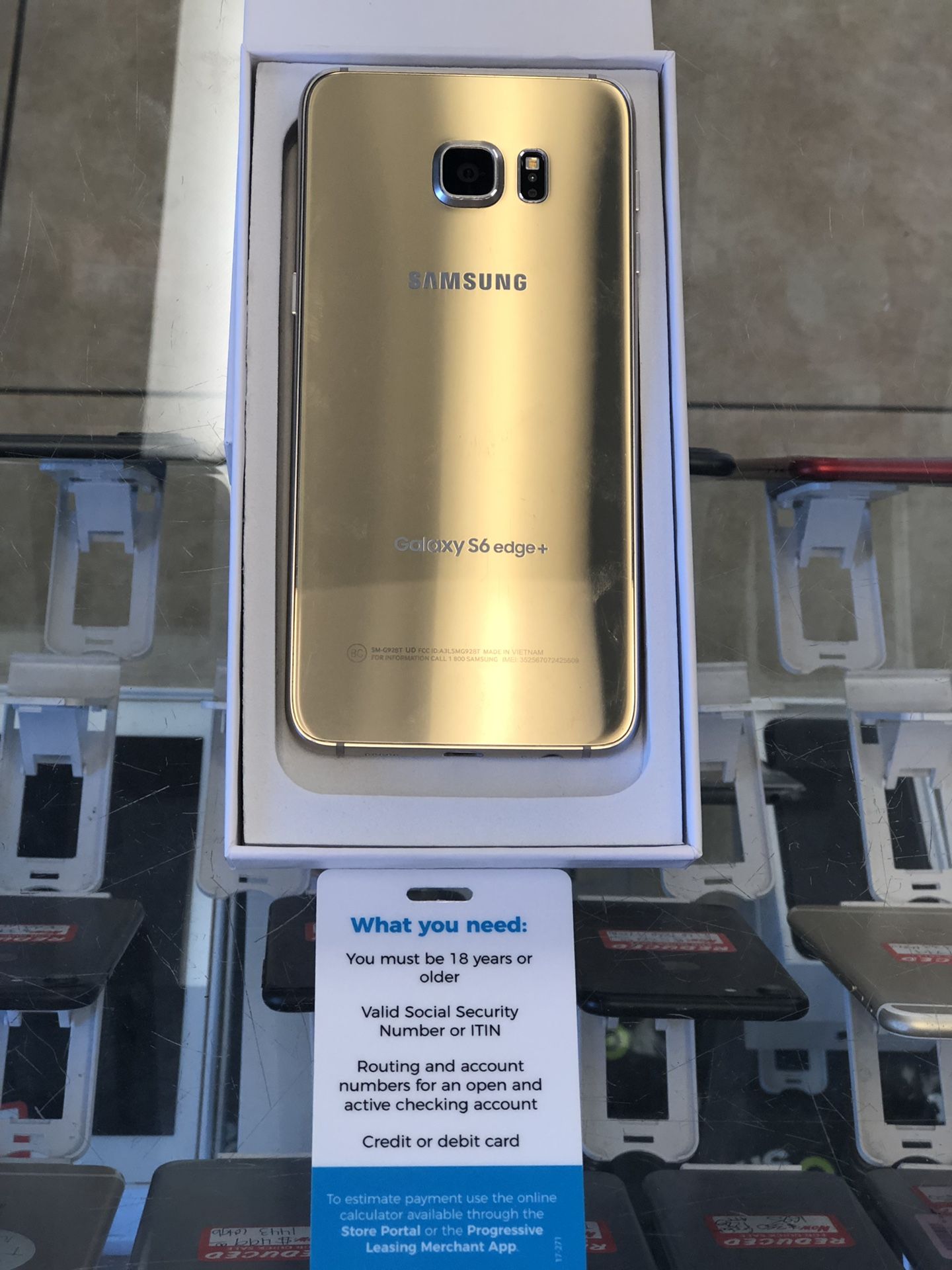 Gold Galaxy S6 Edge +