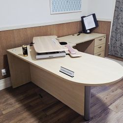 L Shaped Mapple Desk Big