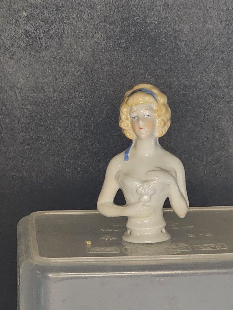 VTG 3" half doll / pincushion doll, Blonde girl with blue ribbon in her hair.