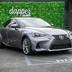 2018 Lexus IS 300