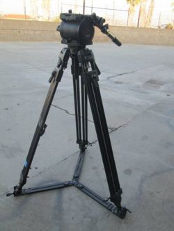 Monfrotto 316 Professional Camera Tri-Pod
With Manfrotto Boom Carrying Bag
